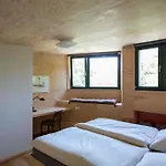Διαμέρισμα Im Naturschutzgebiet, Mit Grossem Balkon *