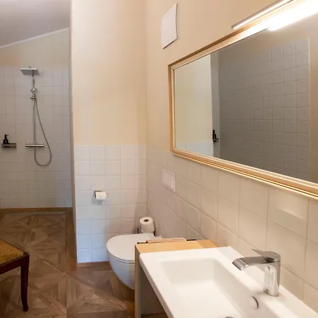 Apartament Im Naturschutzgebiet, Mit Grossem Balkon *