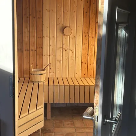 Apartament Im Naturschutzgebiet, Mit Grossem Balkon