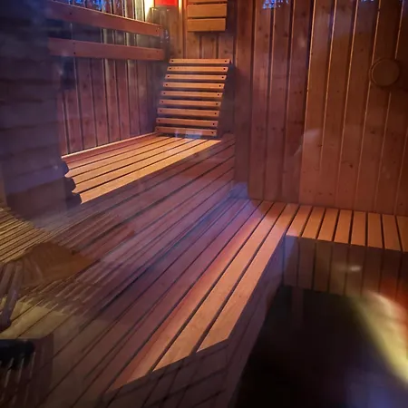 Im Naturschutzgebiet, Mit Grossem Balkon Apartament Templin