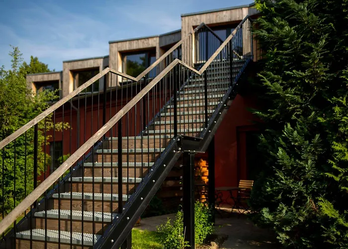 Im Naturschutzgebiet, Mit Grossem Balkon