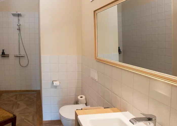 Lejlighed Im Naturschutzgebiet, Mit Grossem Balkon *