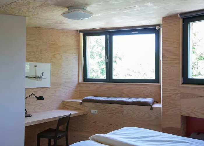 Im Naturschutzgebiet, Mit Grossem Balkon Lejlighed