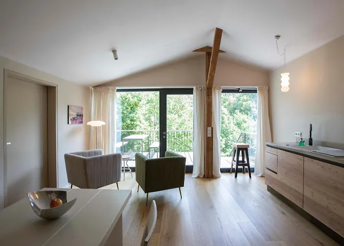 Im Naturschutzgebiet, Mit Grossem Balkon Templin